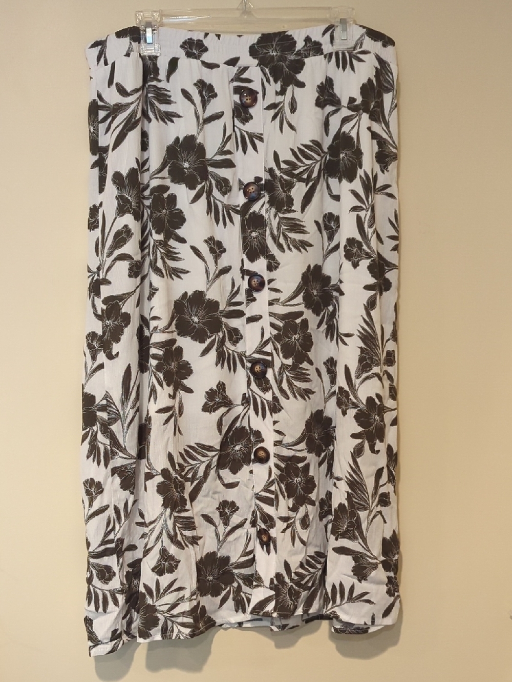 Apt. 9 White Maxi Skirt with Forest Green Floral Print and Front Button Detail